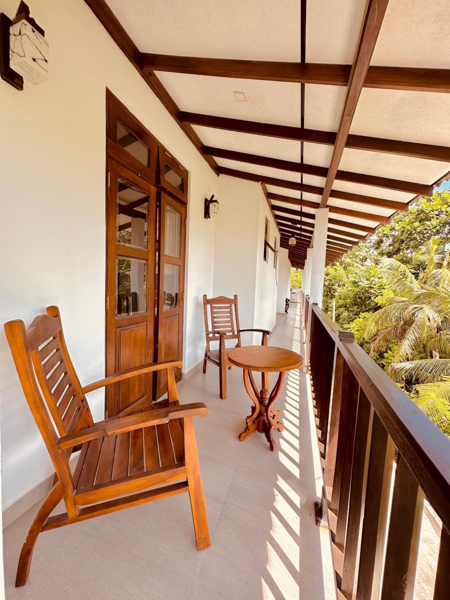 Riverwood Villa Велигама Экстерьер фото