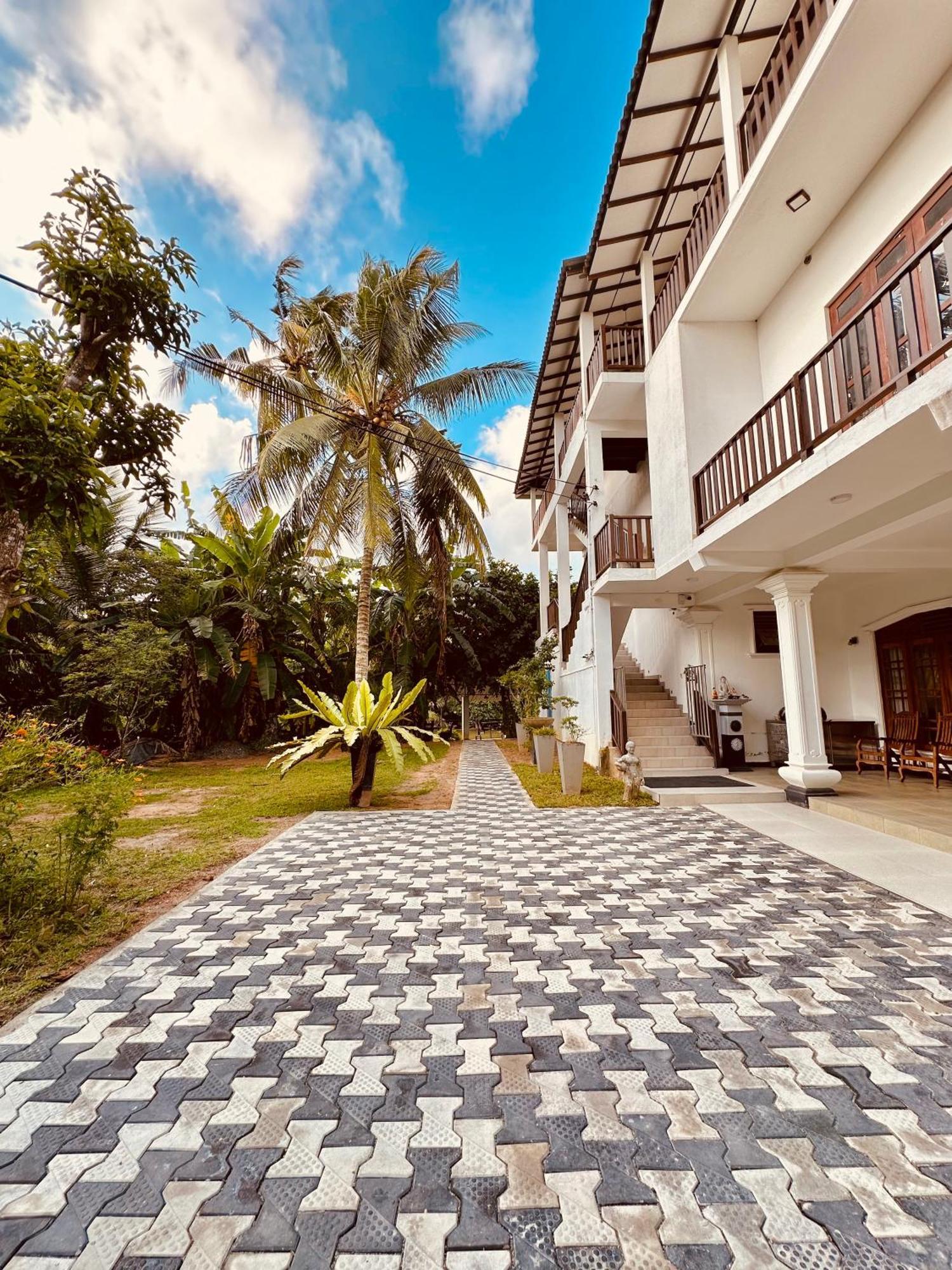 Riverwood Villa Велигама Экстерьер фото